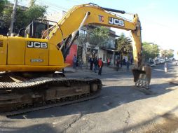 ''Se va a meter concreto hidráulico para que puedan ser vialidades que duren muchos años'', asegura Alfaro. TWITTER / @GuadalajaraGob
