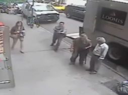 El balde de oro estaba valorado en 1.6 millones de dólares. YOUTUBE /