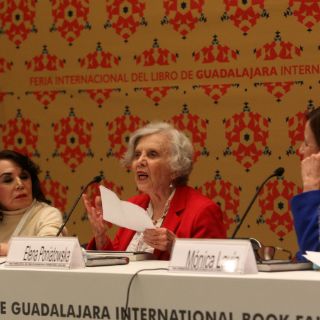 Autoras celebran centenario de Elena Garro en la FIL