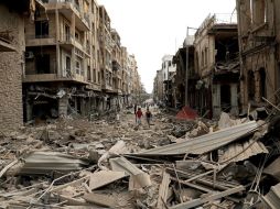 Señalan que el cese al fuego permitiría entregar ayuda humanitaria a las poblaciones en Alepo y a quienes han huido de la guerra. EFE / ARCHIVO