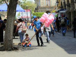 De 100 pesos generados del PIB del país, 76 provienen de los formales y 24 de la informalidad. EL INFORMADOR / ARCHIVO