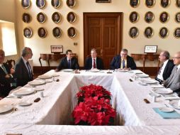 El secretario de Hacienda escribió en su cuenta de Twitter sobre la reunión. TWITTER /  ‏@JoseAMeadeK