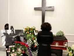 Músicos que la acompañaron durante su vida llegaron a la funeraria para despedirla. SUN / J. Boites