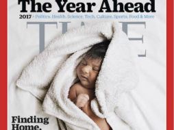 Rahaf nació el 1 de noviembre del 2016 en un campamento griego y es uno de los bebés que seguirá la revista. ESPECIAL / time.com