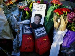 Muhammad Ali fue campeón de peso completo en tres ocasiones, con una mezcla jamás antes vista de velocidad, poder y astucia. AP / ARCHIVO