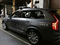 El DMV indicó que las matrículas de los vehículos fueron tramitadas incorrectamente porque no se les distingue como autos de prueba. AP / E. Risberg