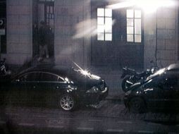 La televisión pública rbb difundió hoy las imágenes, en que se ve al joven, presunto yihadista de 25 años, en la puerta de ese centro. TWITTER / @rbb24