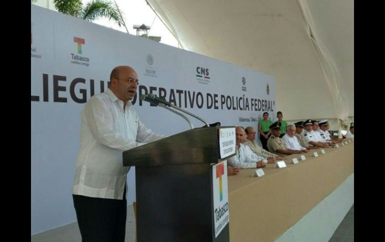 Acompañado por el gobernador Arturo Núñez y el Comisionado de la PF, Sales pidió un minuto de silencio. TWITTER / @CNSeguridadmx