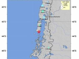 El Servicio Geológico de Estados Unidos estableció el epicentro a 77 kilómetros al suroeste del puerto de Quellón. EFE / USGS