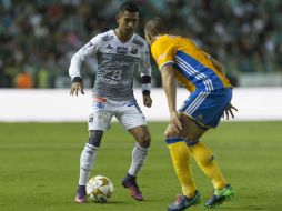 Hernández (I) presenta una lesión 'de grado dos o tres' en la rodilla. MEXSPORT / ARCHIVO