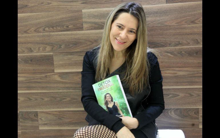 El libro a Silvia le hizo darse cuenta que tiene que sacar de su vida a gente que ya ha cumplido ciclos. EL INFORMADOR / M. Vargas