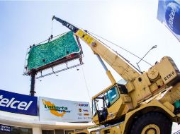 Desde el inicio de la administración al 20 de diciembre de 2016 suman aproximadamente 32 espectaculares retirados. EL INFORMADOR / ARCHIVO