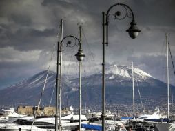 Protección Civil advirtió que las fuertes nevadas se extenderán durante todo el fin de semana. EFE / C. Abbate