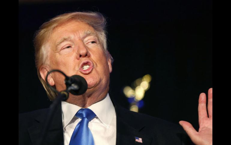 Trump explicó este viernes que sus planes son que el Congreso de EU apruebe partidas para 'acelerar' la construcción del muro. AP / ARCHIVO