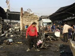 El EI reivindicó la autoría del atentado y afirmó que fue cometido por un suicida; precisó que tenía como blanco una reunión de chiíes. AP / K. Kadim