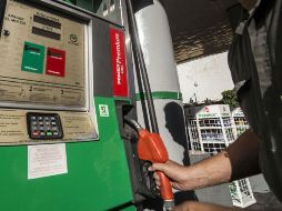 La manera más fácil de que disminuyan los precios es obligar a que las estaciones empiecen a diferenciarlos. EL INFORMADOR / ARCHIVO