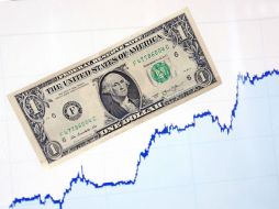 El peso mexicano se podría mantener en terreno negativo ante la incertidumbre respecto al contenido de los anuncios de Trump. NTX / ARCHIVO