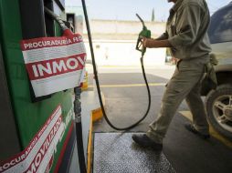 Invitan a la ciudadanía a denunciar ante Profeco cualquier situación que ocurra en la gasolinera donde surta el combustible. EL INFORMADOR / ARCHIVO