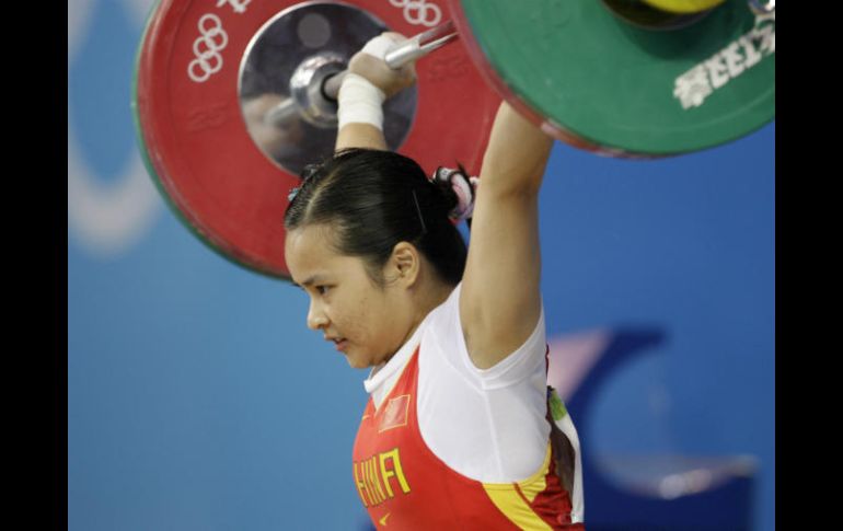 El COI descalifica a todos de los Juegos por violar la normativa antidopaje y les obliga a devolver lo antes posible las medallas. AP / ARCHIVO