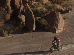 Metge, que disputa su quinto Dakar en Sudamérica, cubrió los 449 kilómetros cronometrados con un tiempo de 5:48:50. EFE / D. Fernández