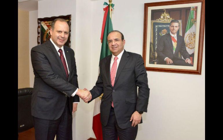 Los funcionarios coinciden en que es necesario fortalecer los programas y políticas públicas de apoyo a la capacitación laboral. TWITTER / @navarreteprida