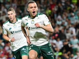Los goles de Santos fueron del uruguayo Jonathan Rodríguez. MEXSPORT / E. Terrazas
