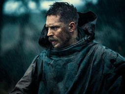 Tom Hardy se encuentra promocionando el estreno de 'Taboo', una serie de televisión para HBO. TWITTER / @TabooFX
