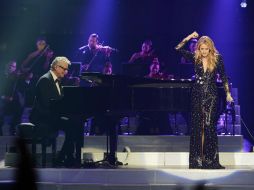 Céline Dion grabó junto a Peabo Byson el tema central de la versión de 1991. TWITTER / @celinedion