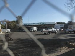 Uno de los motivos de clausura fue la carencia de una barda que divida el área de sacrificios de cerdos con la de bovinos. EL INFORMADOR / F. Atilano