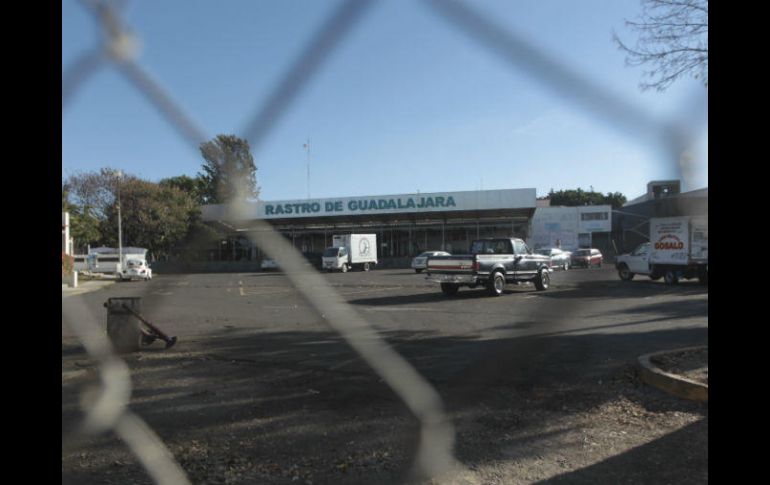 Uno de los motivos de clausura fue la carencia de una barda que divida el área de sacrificios de cerdos con la de bovinos. EL INFORMADOR / F. Atilano