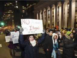Residentes de New Haven, Connecticut, protestan contra las políticas de Donald Trump sobre las ciudades santuario. AP / C. Avalone