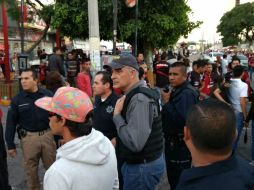 Salvador Caro estuvo en el Estadio Jalisco como parte del operativo del juego. TWITTER / @PoliciaGDL