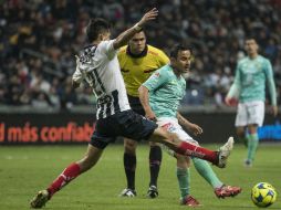 Acción del partido entre León y Monterrey. MEXSPORT / T. García