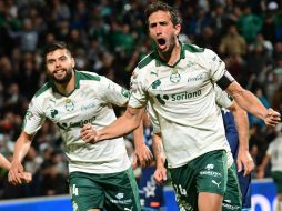 El central Carlos Izquierdoz remató con la cabeza un tiro de esquina para marcar el 2-0 ante los Camoteros. MEXSPORT / E. Terrazas