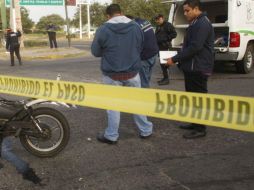 El cadáver es trasladado a las instalaciones del Instituto Jalisciense de Ciencias Forenses. EL INFORMADOR / ARCHIVO