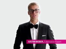 En el clip podemos ver a Bieber vestido de forma elegante, con un traje negro y lentes. INSTAGRAM / @justinbieber