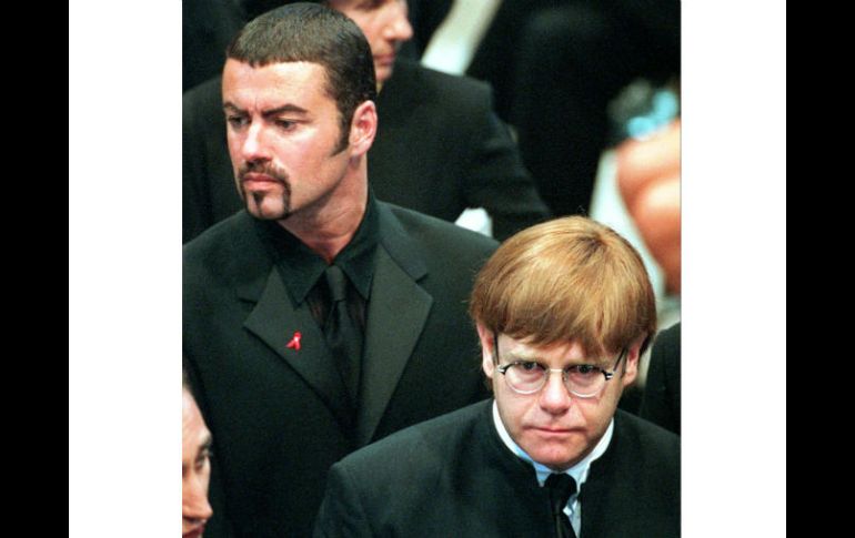 Elton John recordó que conoció a Michael cuando era el vocalista principal de Wham!. AP / ARCHIVO