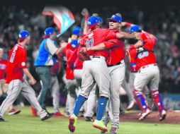 La novena de los Criollos de Caguas, que representó a Puerto Rico en la Serie del Caribe, rompió con una sequía de 17 años. EFE / J. Barak