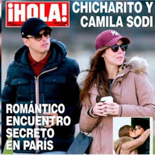 'Chicharito' y Camila Sodi son captados juntos en París