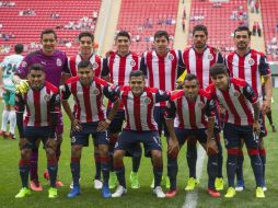 La Barra 51 se mofó de las tribunas semivacías en el estadio Chivas. MEXSPORT / C. De Marchena