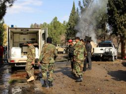 El portavoz del ejército en Helmand, confirmó que tres soldados están entre los muertos y siete entre los heridos. EFE / W. Yar