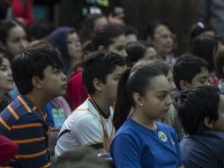 Del 7 al 10 de febrero, tanto niños como padres de familia aprendieron las bondades de respirar, escuchar y observar. EL INFORMADOR / R. Tamayo