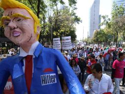 En la Ciudad de México alrededor de 20 mil personas participaron en las marchas contra el presidente de EU. SUN / B. Fregoso
