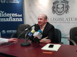 El coordinador de diputados emecistas, Ismael del Toro, dice que la salida de Hugo Rodríguez no debilita a la fracción. EL INFORMADOR / Y. Velázquez