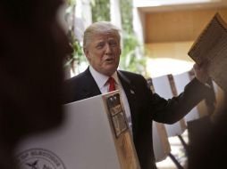 Durante su visita a Washington el pasado 27 de enero, la primera ministra, Theresa May, invitó a Trump a visitar el Reino Unido. AP / S. Wenig