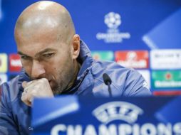 ''El escudo no te va a garantizar que vas a ganar, tienes que jugar bien, pelear'', dijo el francés en rueda de prensa. EFE / E. Naranjo