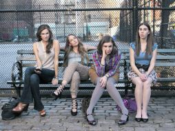 Girls. De izquierda a derecha, Allison Williams, Zosia Mamet, Lena Dunham y Jemima Kirke; elenco de la serie de HBO. ESPECIAL /