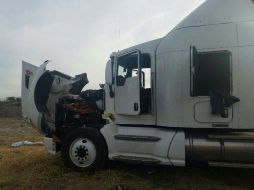 En distintas partes del predio había varios bidones también con combustible, así como mangueras y cisternas. ESPECIAL /