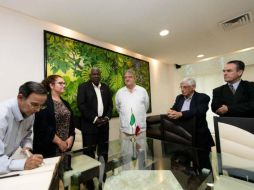 Legisladores de México y Cuba se manifestaron por consolidar la unidad de América Latina ante los múltiples desafíos actuales. TWITTER / @EmbaCuMex