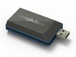 El aparato se ofrece por 999 pesos por un año. Los planes telefónicos más económicos que rondan los 200 pesos. ESPECIAL /